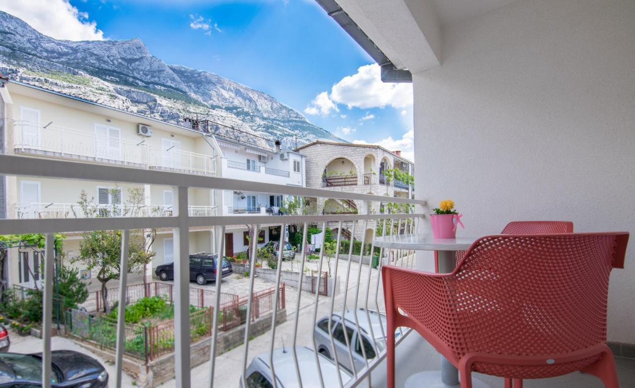 Apartamento Apartman Petra Makarska Exterior foto