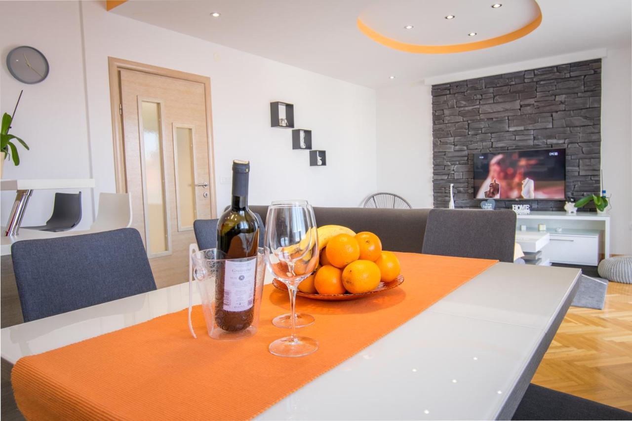 Apartamento Apartman Petra Makarska Exterior foto