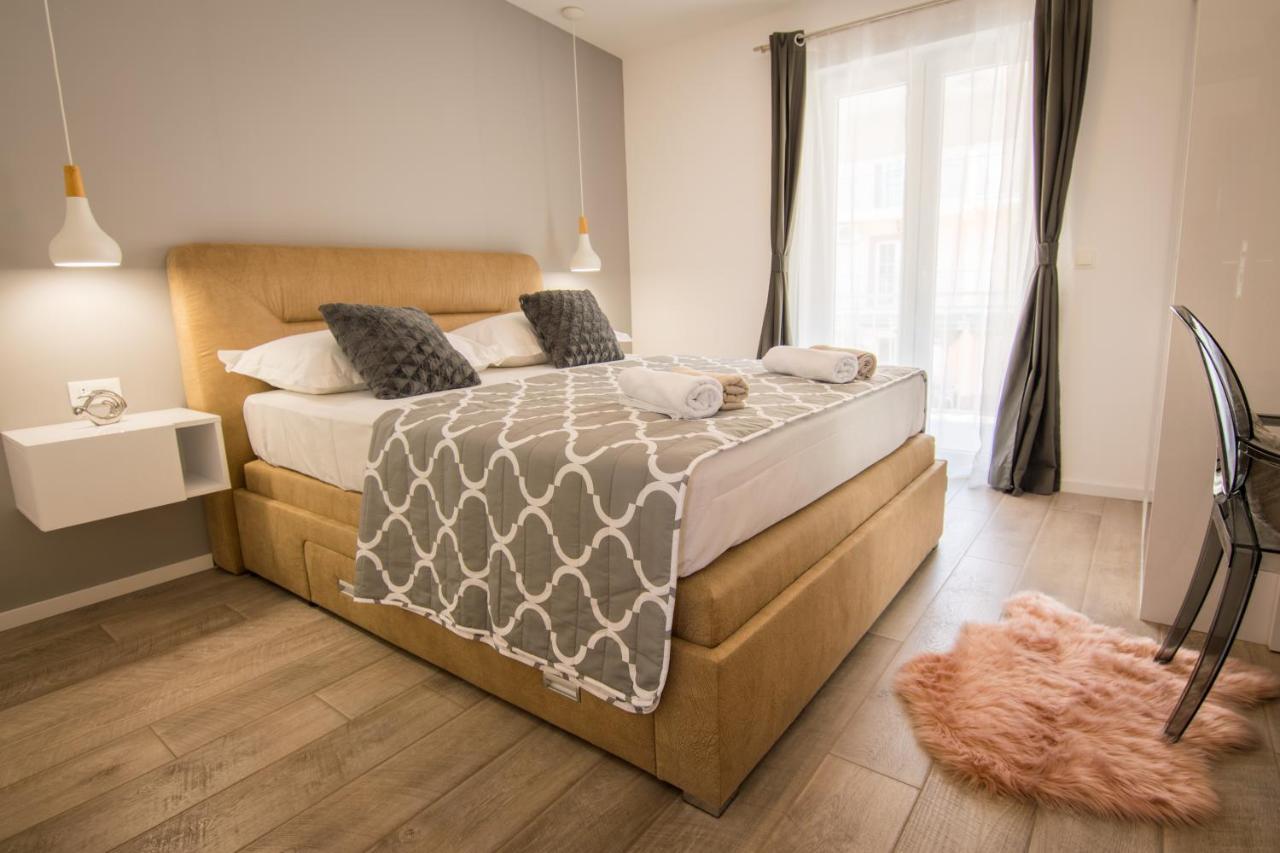 Apartamento Apartman Petra Makarska Exterior foto